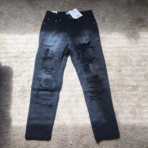 black boohoo ripped jeans